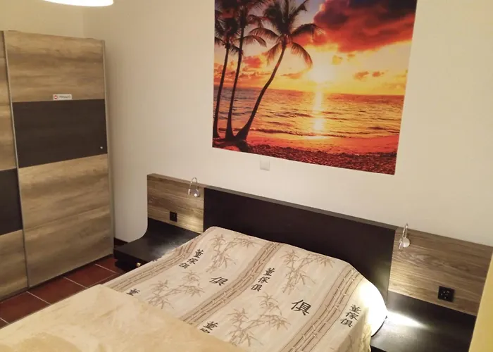 Sunrise Holidays Appartamento *